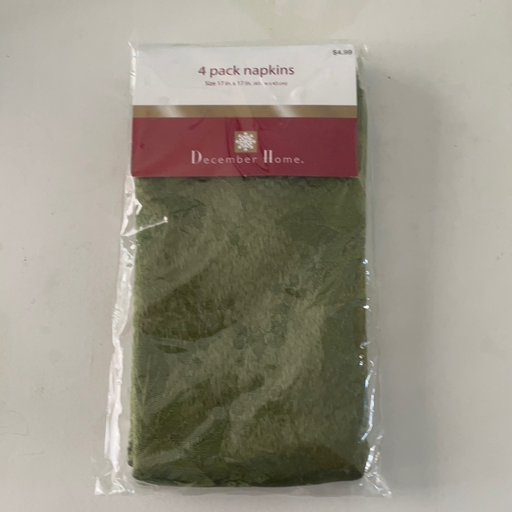 Holiday Cloth Napkins New In Package - Picture 2 of 6